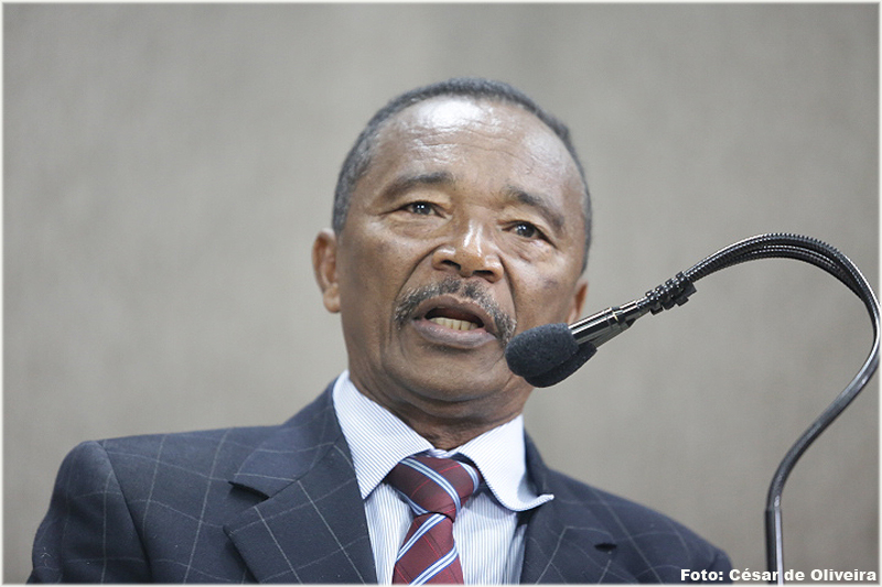 Manuel Marcos fala sobre preconceito e racismo