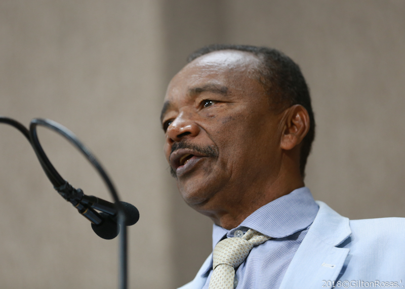 Manuel Marcos lamenta situação do SUS