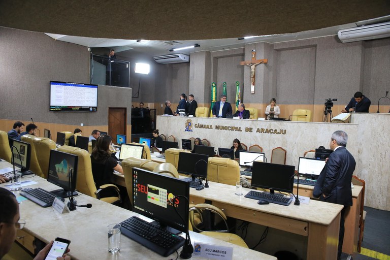 Câmara aprova proposituras nesta quarta-feira