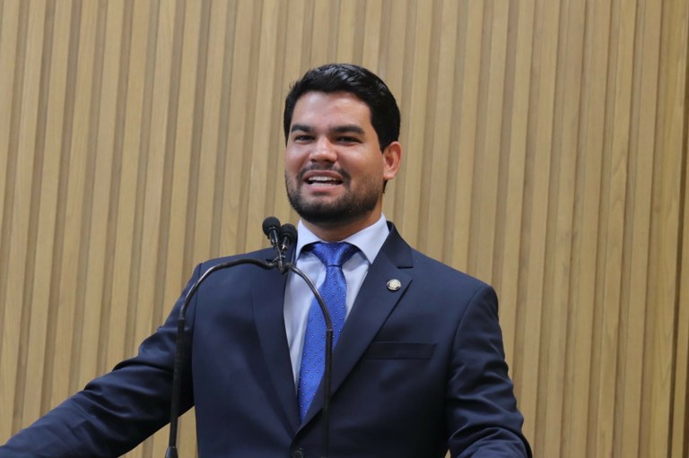 Maurício Maravilha comemora o ‘Dia da Engenharia’ e reforça importância da profissão para o desenvolvimento