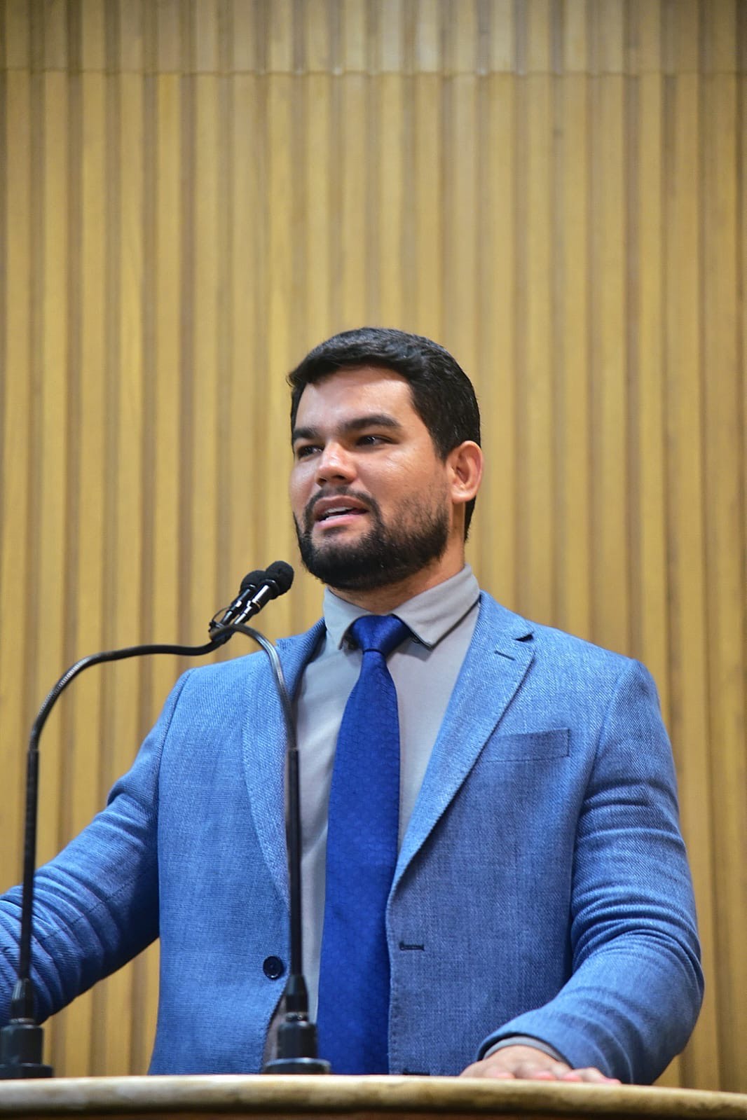 Maurício Maravilha destaca a importância da conscientização sobre o Dia Mundial do Autismo