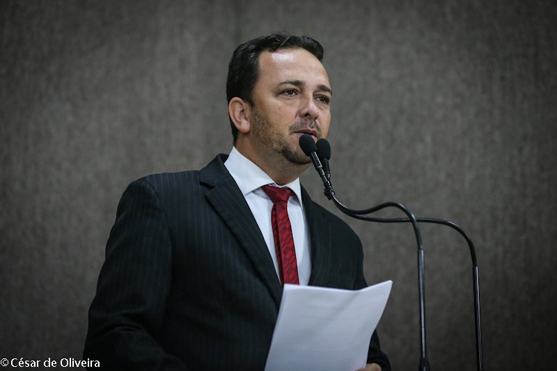 Meireles fala das ações promovidas pela PMA e apela à consciência cidadã para ajudar a manter o que é feito