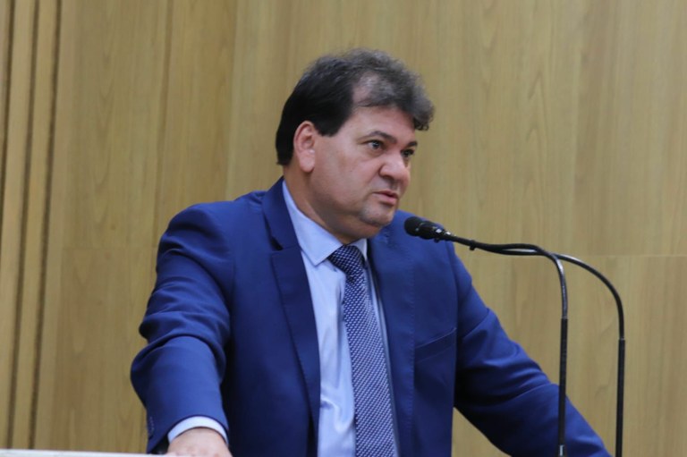 Miltinho Dantas elogia iniciativas do Governo de Sergipe e destaca desempenho do Confiança na Copa do Nordeste 