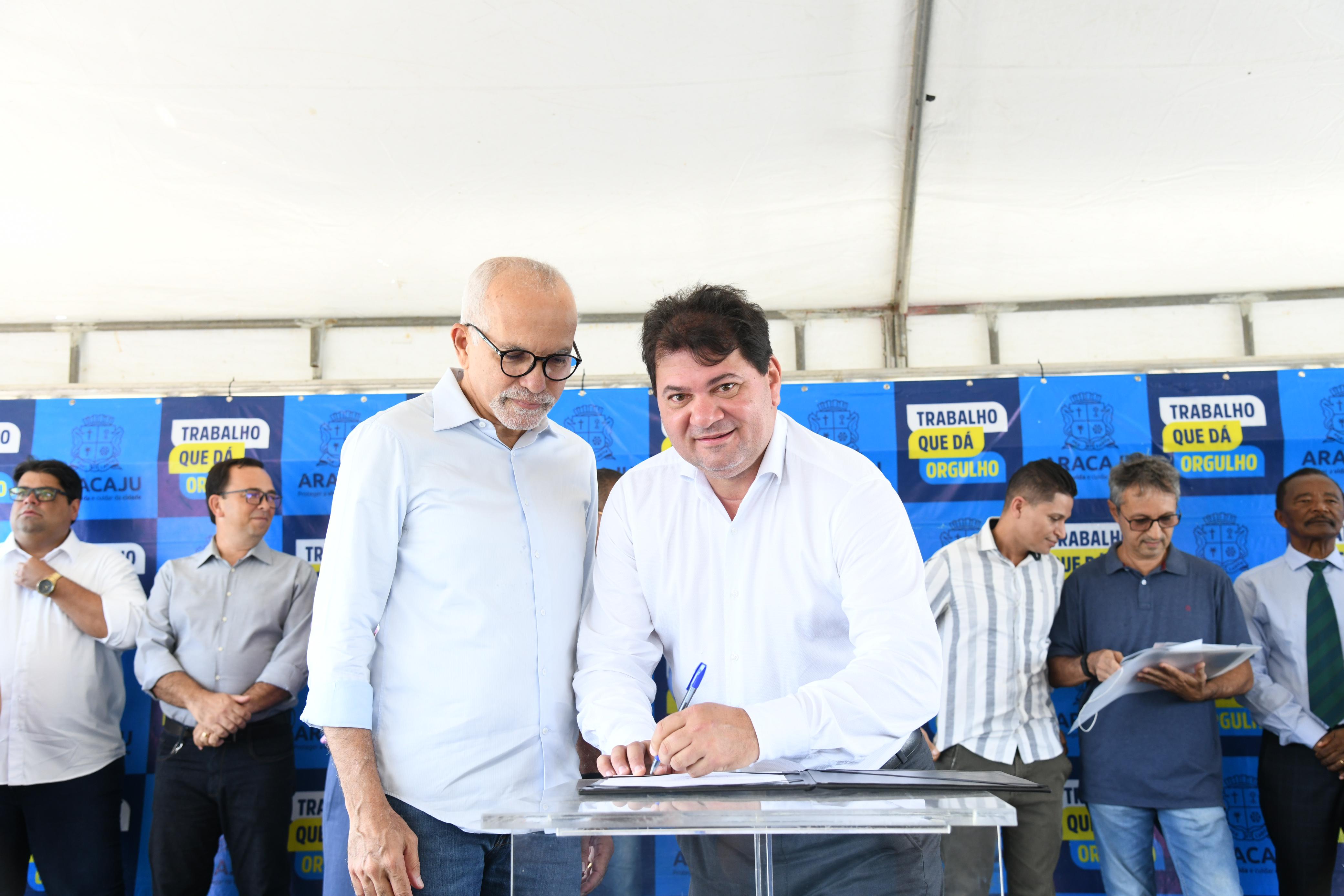 Miltinho Dantas participa de ato de assinatura de Ordem de Serviço no 17 de Março 