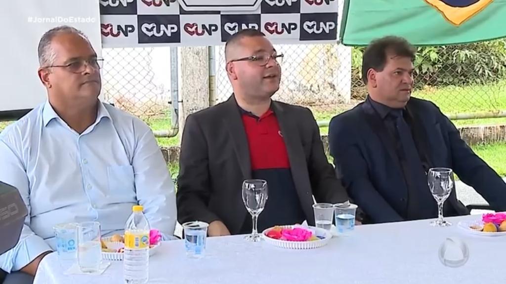 Miltinho Dantas participa de formatura e anuncia doação de campo de futevôlei