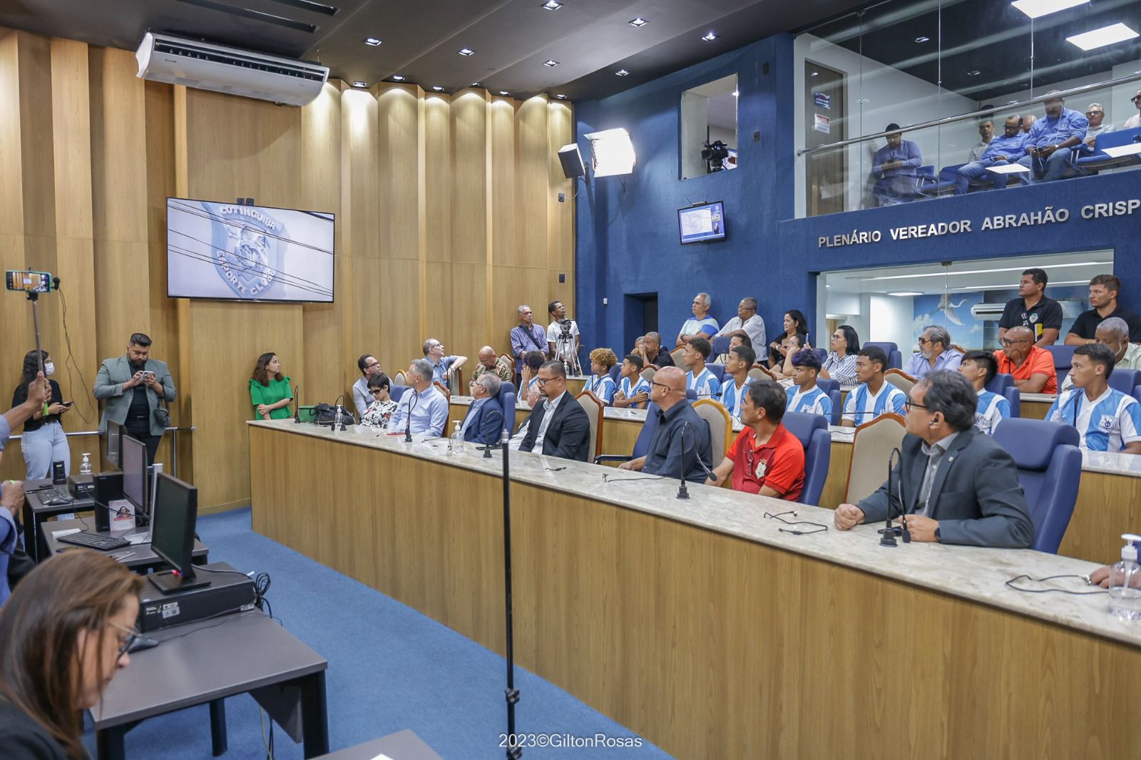 Miltinho Dantas preside Sessão Especial na CMA