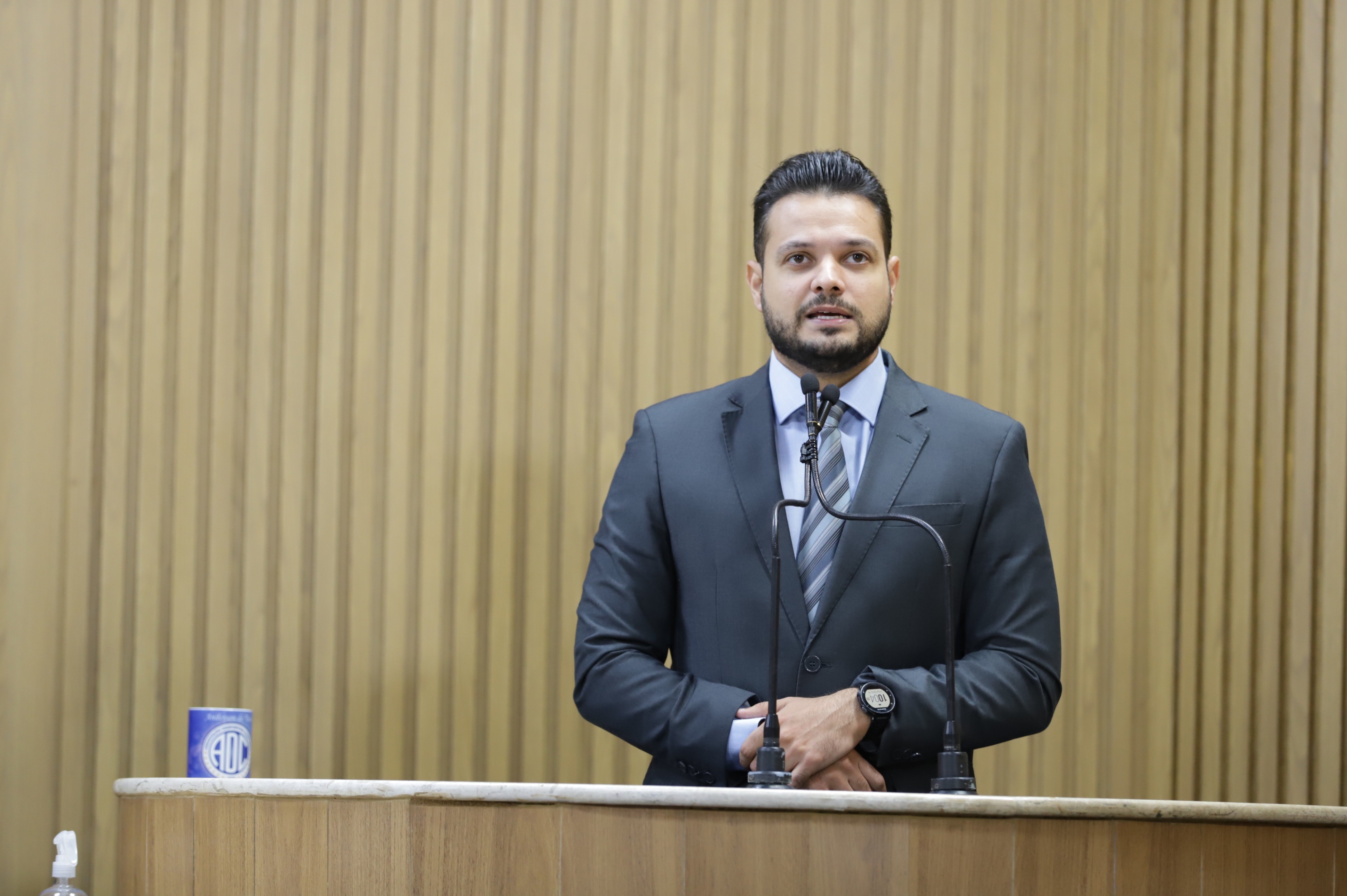 Moção de Repúdio contra Arthur do Val, de autoria de Anderson de Tuca, foi aprovada