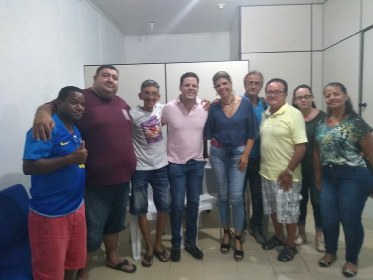 Moradores se reúnem com vereador Cabo Didi e com o Deputado Estadual Rodrigo Valadares para solicitar melhorias no trabalho da DESO