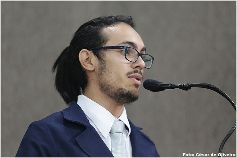 Representante de catadores fala sobre reciclagem do lixo