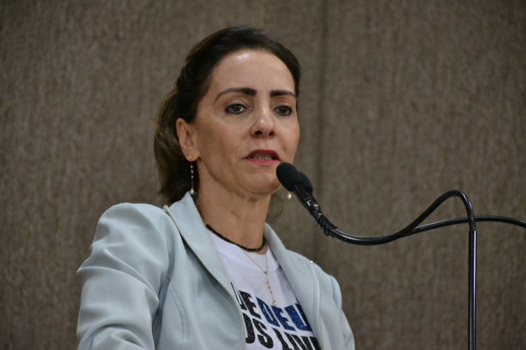 "Na capital do forró, os festejos juninos é no improviso”, diz Emília Corrêa