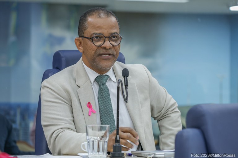 Na presença do superintendente da SMTT, vereador Bittencourt diz "os corredores cumprem a função de atender as demandas de quem precisa do transporte público"