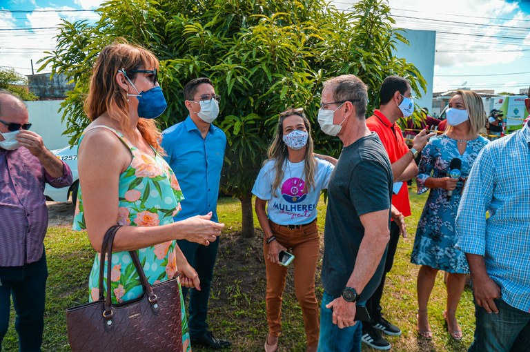 Nestor Piva: Vereadores de Aracaju verificam necessidades de atendimento às vítimas do incêndio  