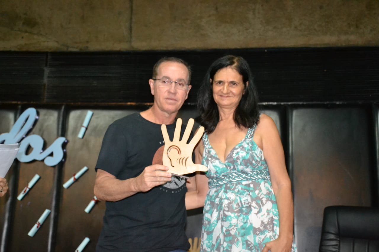 Nitinho e Lucas Aribé recebem homenagem do Ipaese 