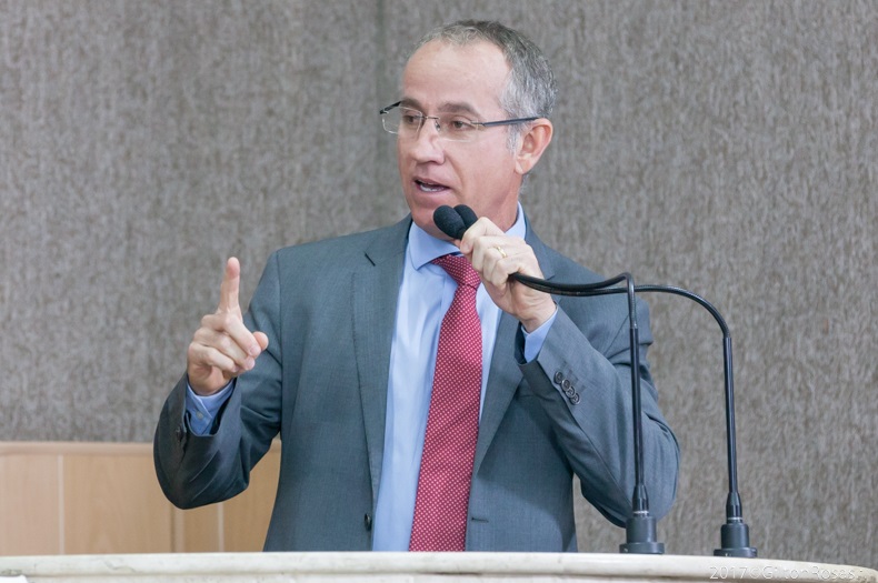 Nitinho fala sobre expectativa do retorno dos trabalhos legislativos