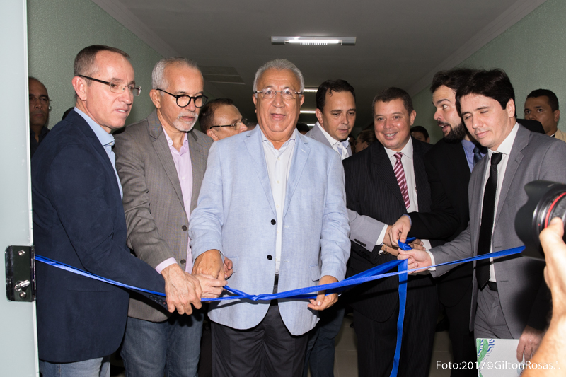 Vereadores inauguram Escola do Legislativo Neuzice Barreto