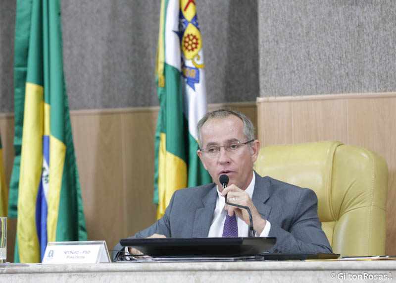 Nitinho parabeniza estudantes por título no Mundial de Robótica