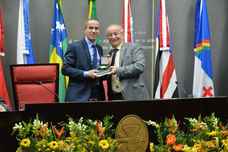 Nitinho participa das comemorações dos 30 anos da Constituição de Sergipe