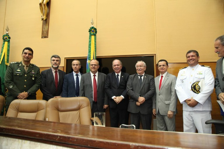 Nitinho participa da entrega de Título de Cidadão Sergipano a vice-governador da Bahia