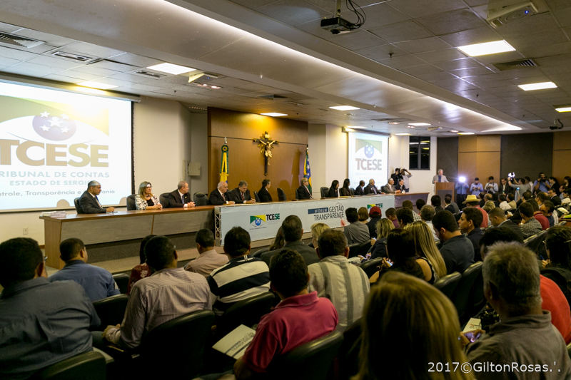 Nitinho participa de II Fórum de Gestão Transparente do TCE