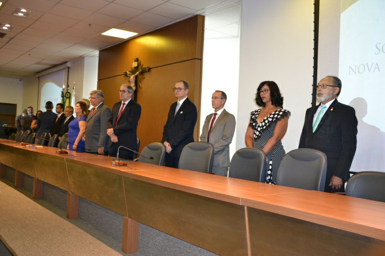 Nitinho prestigia posse de nova diretoria e conselheiros do CRC-SE
