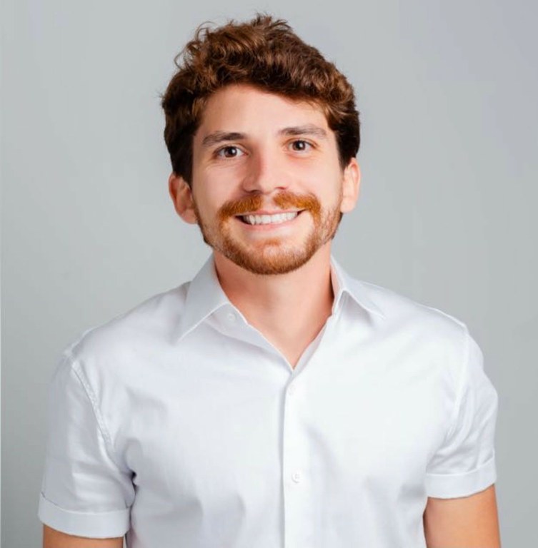 No mês do vereador, conheça um pouco mais sobre a trajetória de Breno Garibalde 