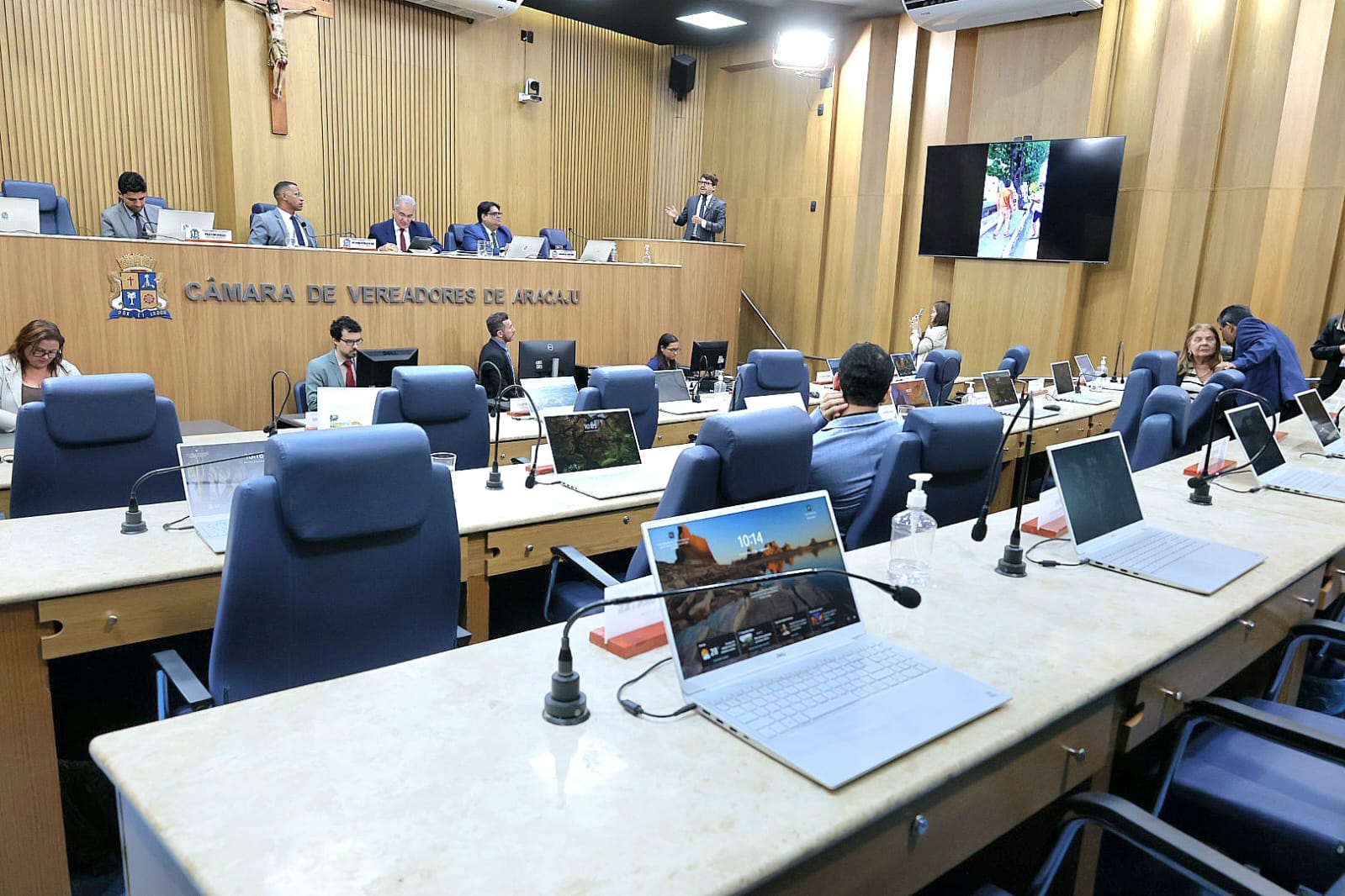 No Pequeno Expediente, vereadores destacam obras, ações sociais e desafios nas comunidades aracajuanas