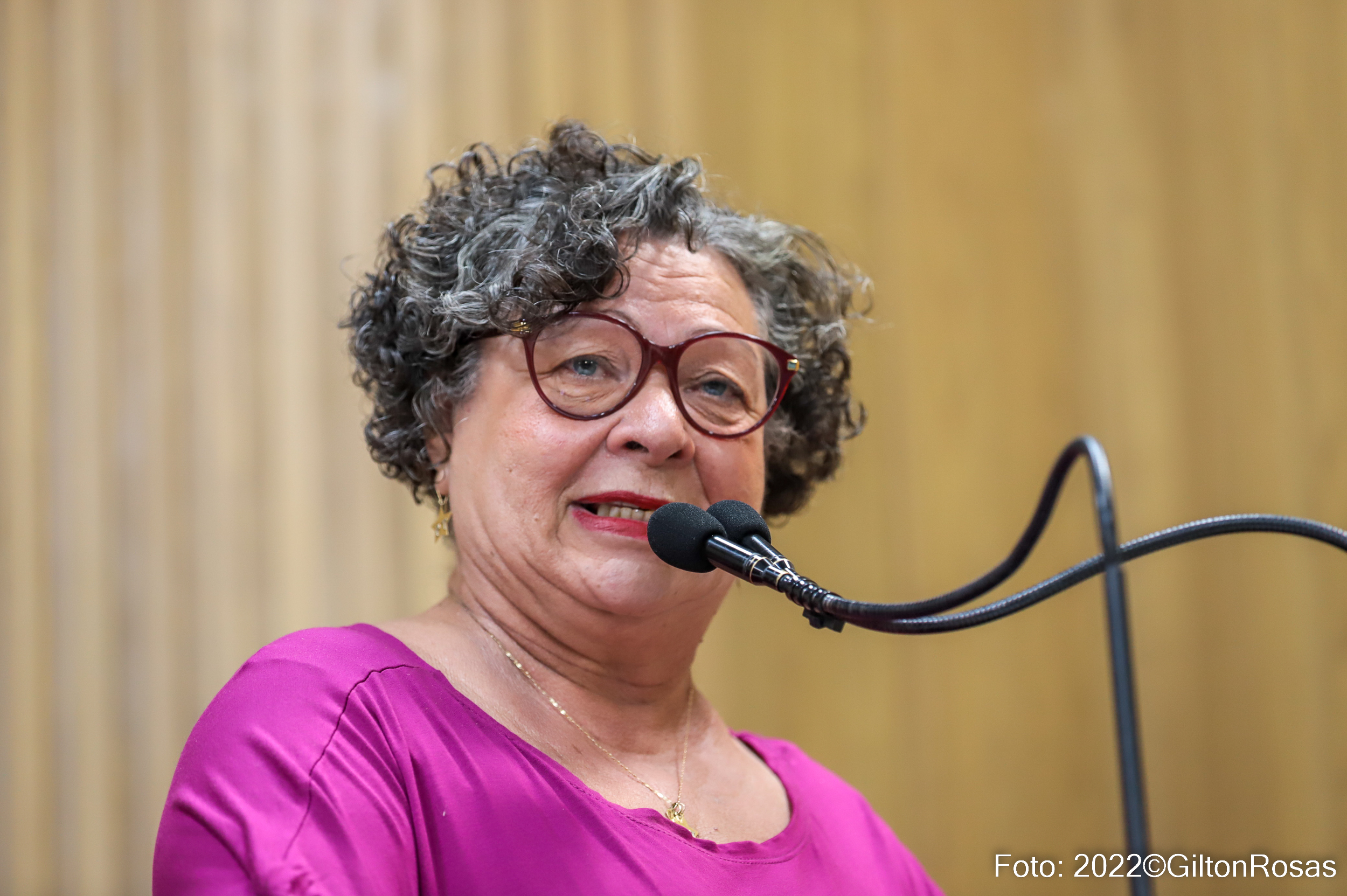 O ódio bolsonarista quer acabar com a liberdade religiosa e de culto, diz Professora Ângela Melo