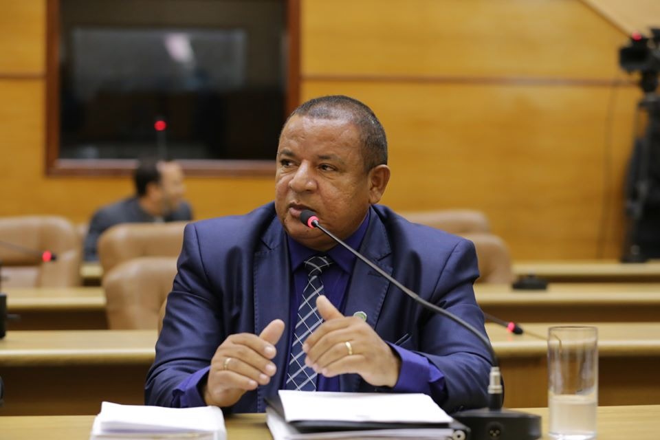 Ofício de Américo é atendido e PMA dará cestas básicas a famílias com filhos nas creches da SEMED