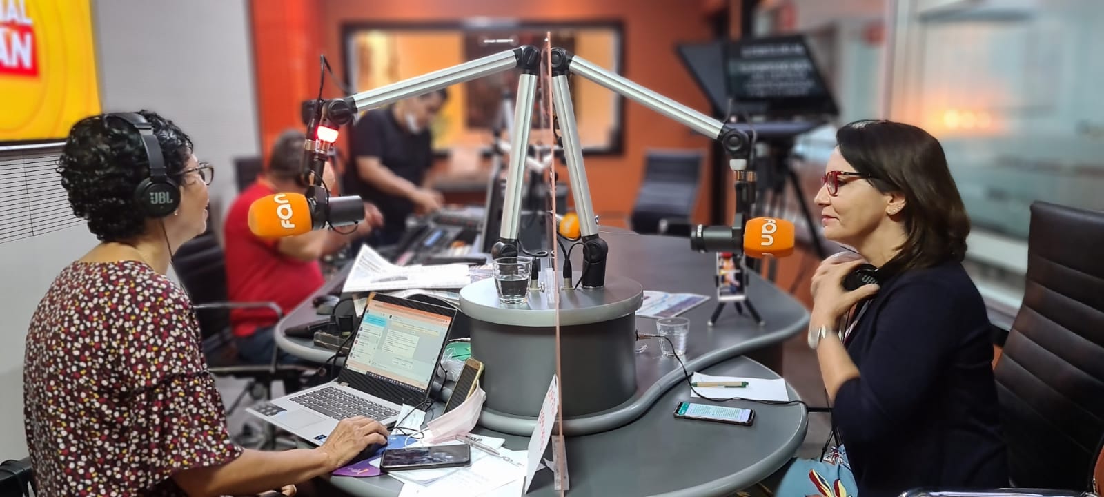 "Oposição: A população quer a gente com olhos críticos, mesmo”, afirma Emília