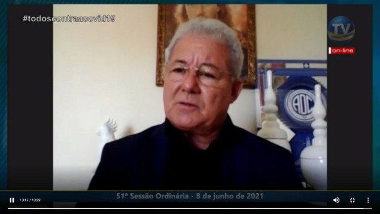 Paquito de Todos cobra asfaltamento em rua e travessa do bairro 18 do Forte