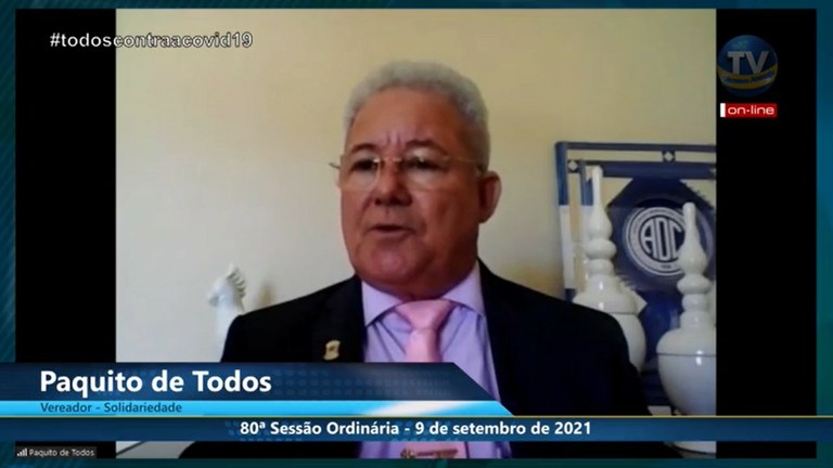 Paquito de Todos faz alerta de perigos no trânsito no Bairro Industrial