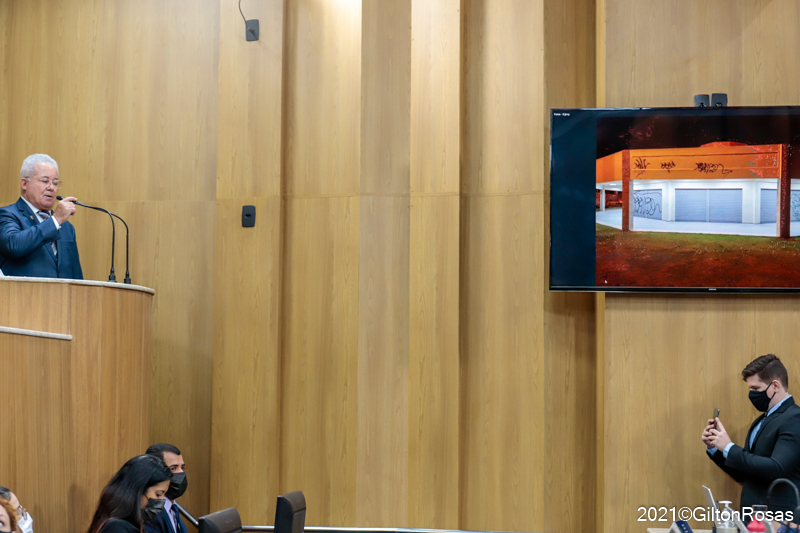 Paquito de Todos lamenta atos de vandalismo em Aracaju