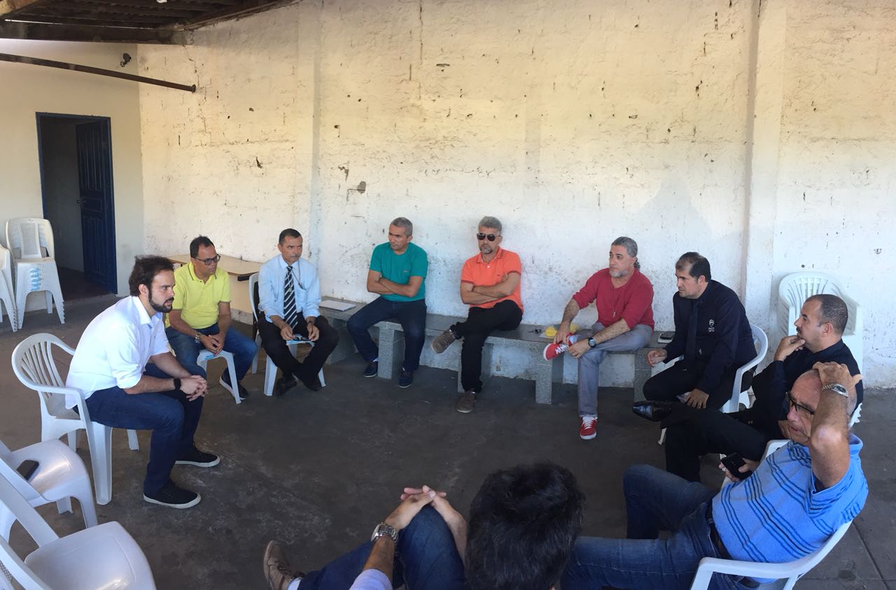 Para Thiaguinho, é preciso um debate amplo sobre a situação dos taxistas em Aracaju