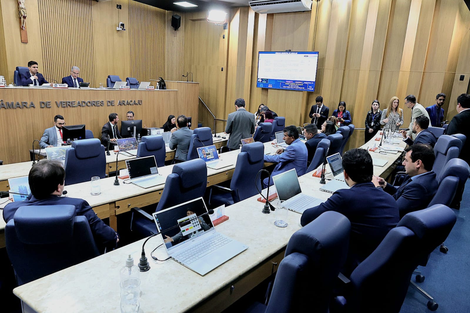 Parlamentares da CMA aprovam, em redação final, dia de luta contra o genocídio da Mulher Negra, que homenageia Marielle Franco