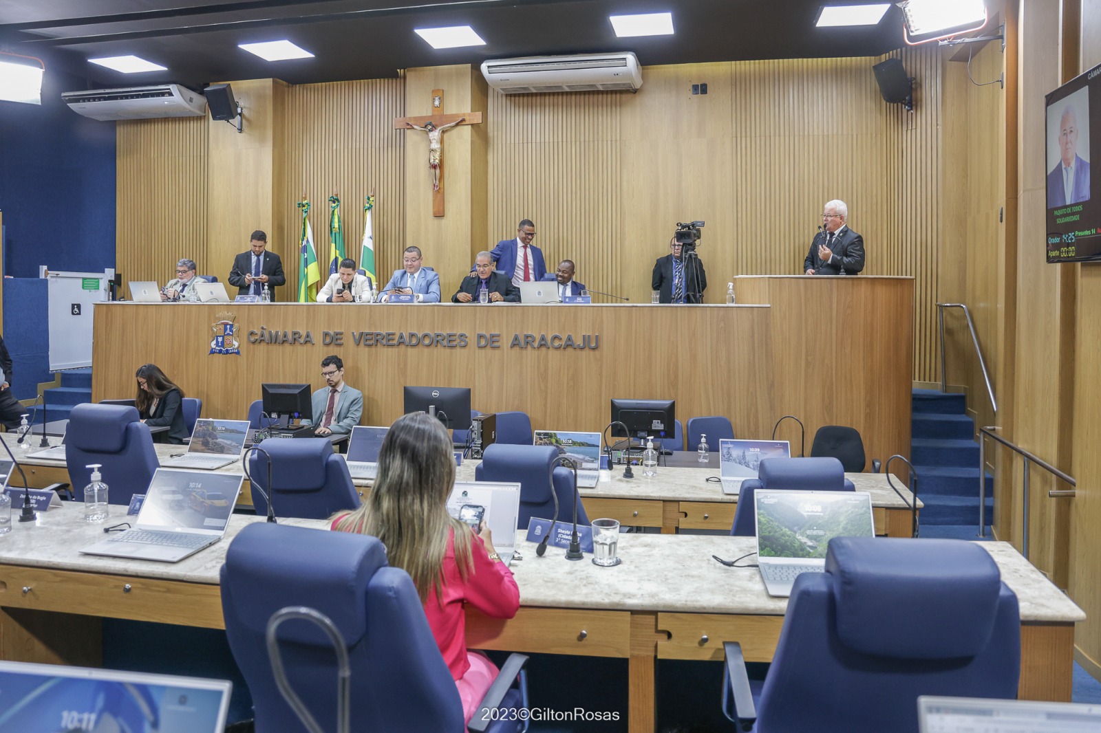 Parlamentares da CMA encerram trabalhos legislativos e aprovam 09 Projetos de Lei em Sessão Ordinária