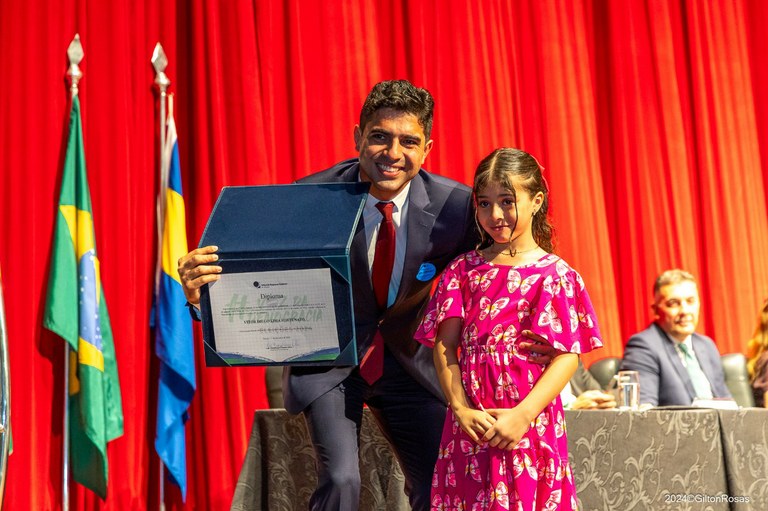 Pastor Diego é diplomado para novo mandato como vereador de Aracaju