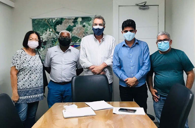 Pastor Diego pede melhorias na infraestrutura do Residencial Celuta Porto