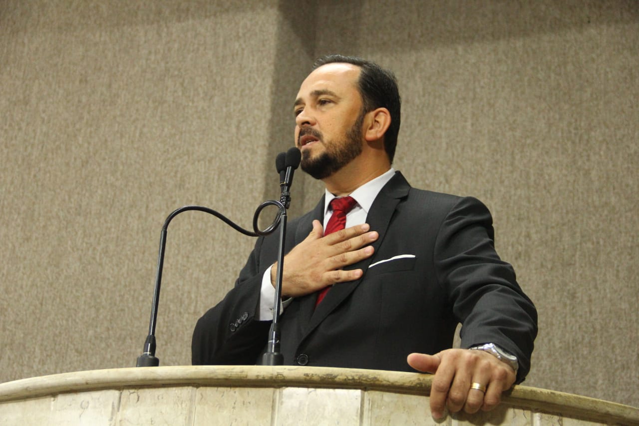 PL, de autoria de Fábio Meireles, que garante exames em bebês com indicativo de Síndrome de Down vai a sanção