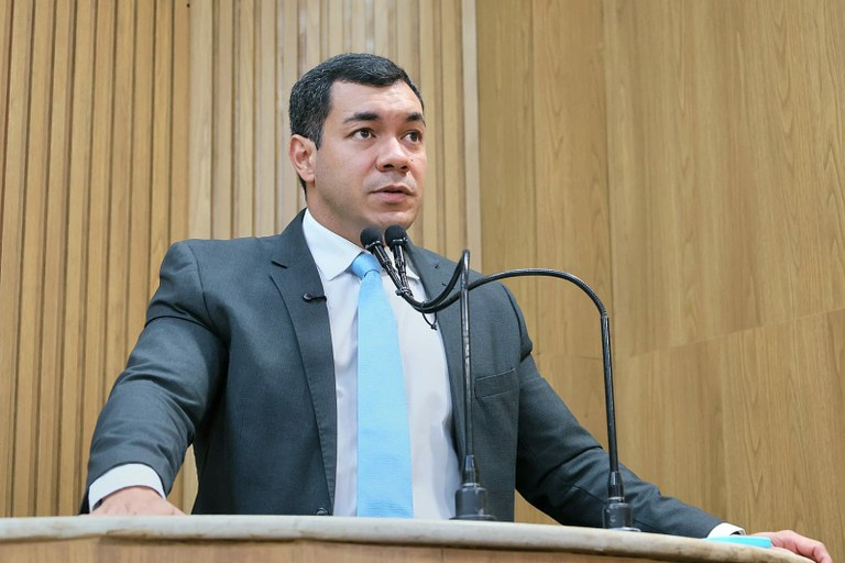 PL de Levi Oliveira promove a conscientização ambiental em Aracaju e institui a campanha do Junho Verde  