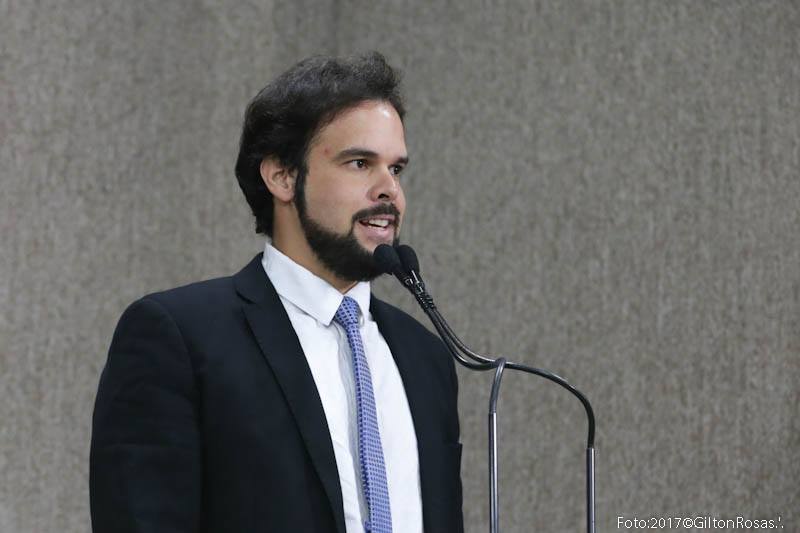 PL de Thiaguinho que assegura a divulgação dos direitos da pessoa com câncer segue para sanção