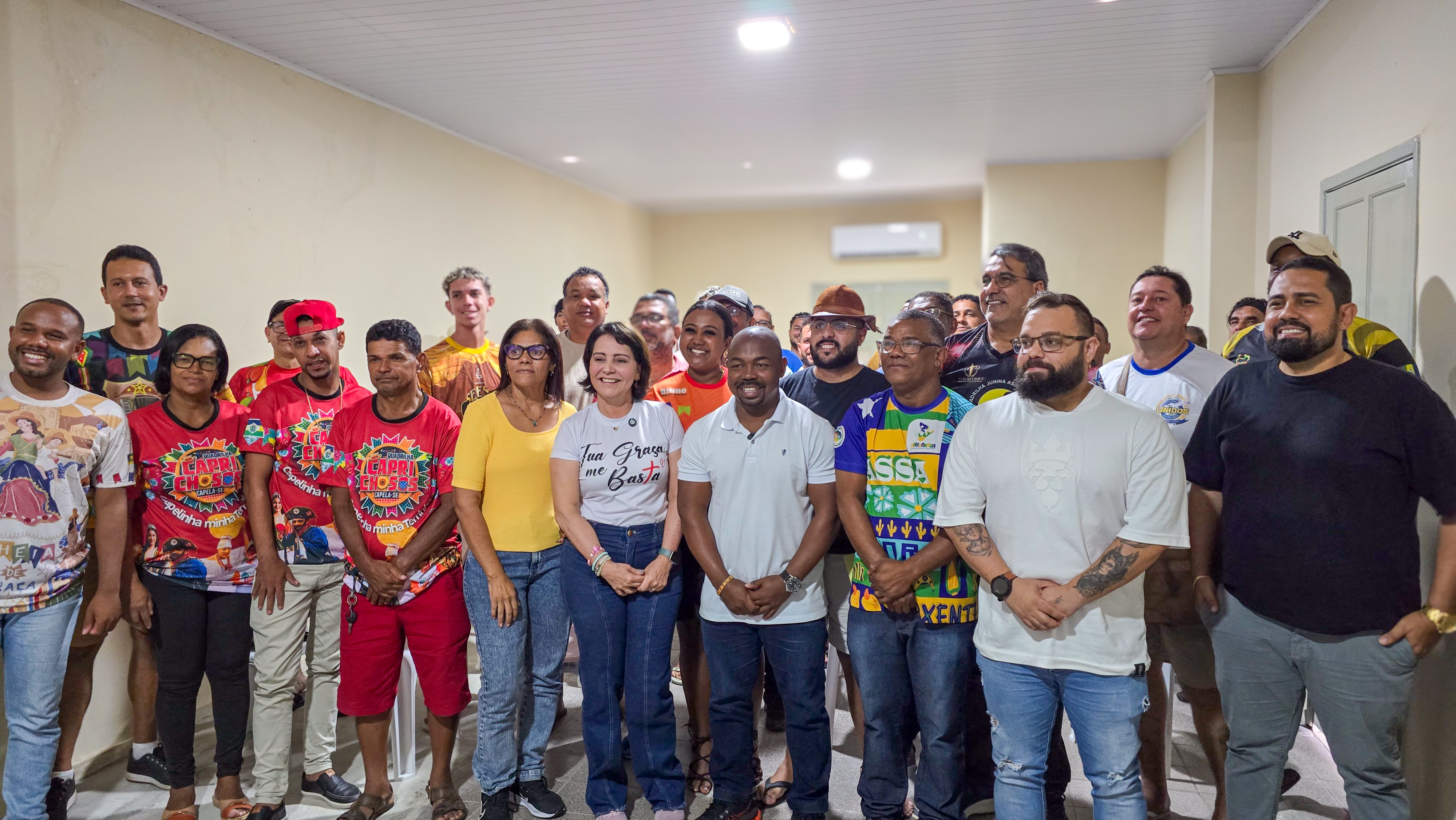 Prefeita Emília Corrêa confirma apoio ao concurso Arrasta Pé em Aracaju após reunião com quadrilheiros e o vereador Binho