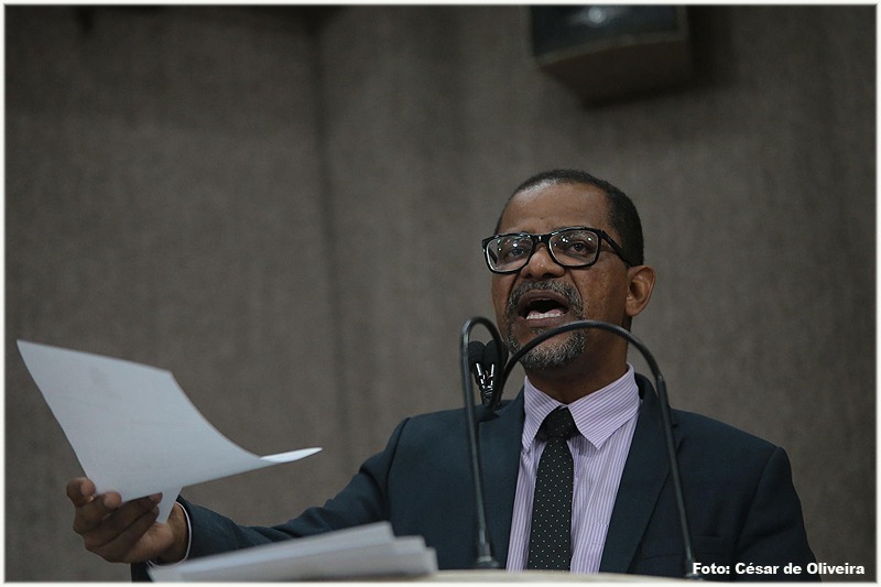 Prefeito encaminha à Câmara projeto que isenta 53 mil famílias do pagamento do IPTU