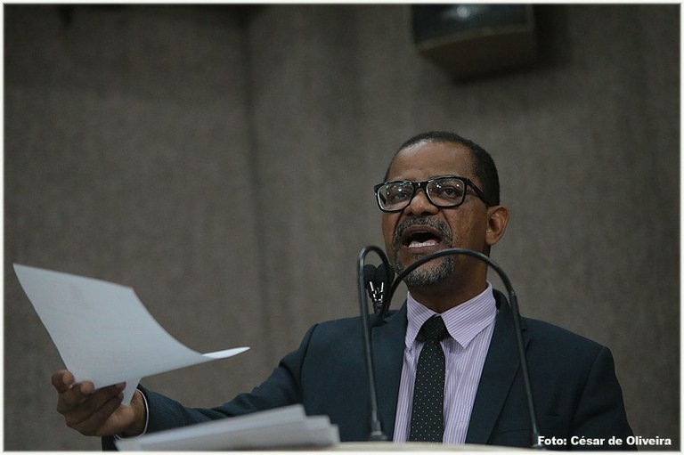 Prefeito encaminha à Câmara projeto que isenta 53 mil famílias do pagamento do IPTU