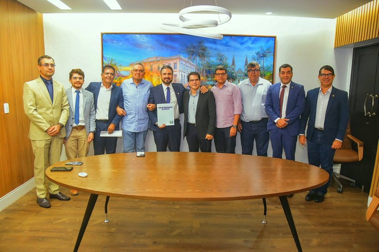 Presidente da Câmara de Aracaju se reúne com representantes empresariais para discutir sobre construção da nova sede da CMA