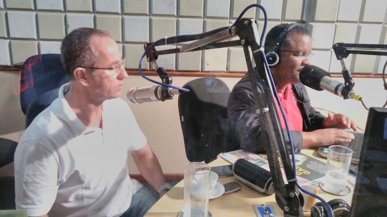 Presidente da CMA concede entrevista a emissora de rádio