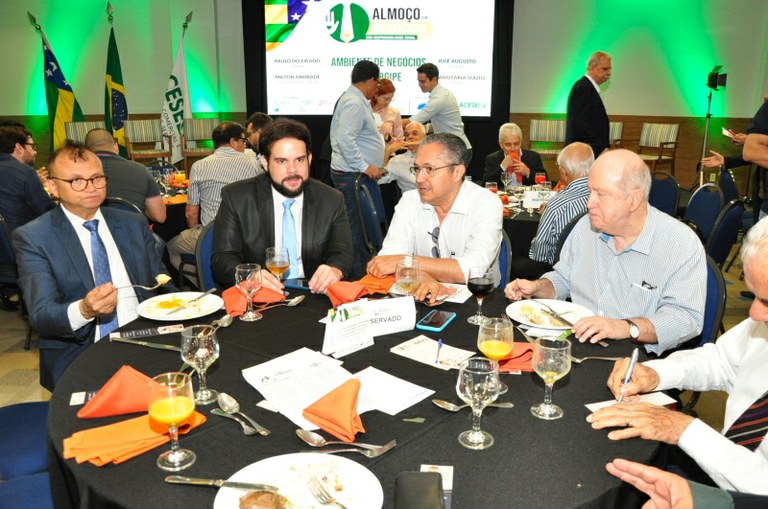 Presidente Interino da CMA participa de Almoço de Negócios da Acese