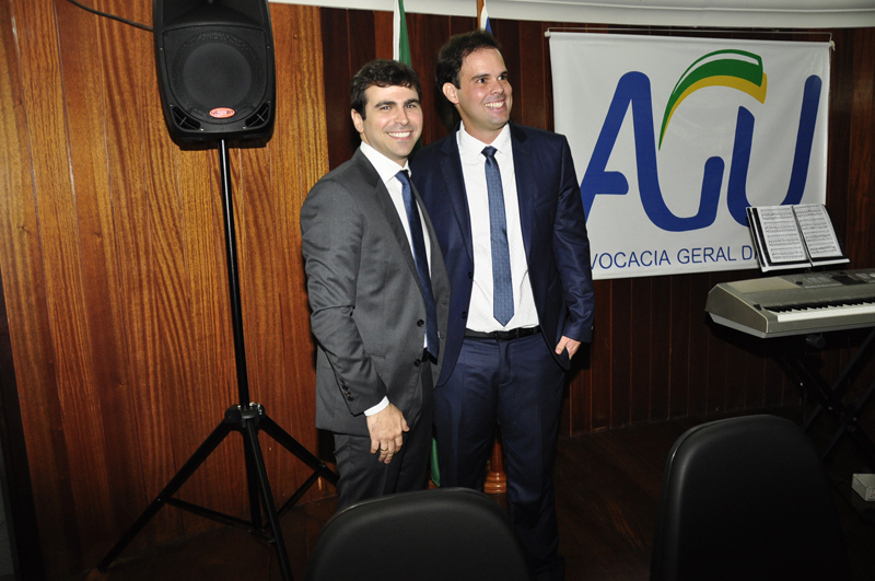 Thiaguinho Batalha acompanha posse de Procurador Chefe 