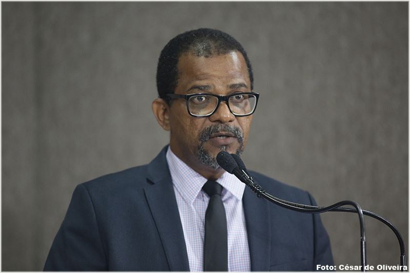 Professor Bittencourt cobra preservação da memória de Gumersindo Bessa