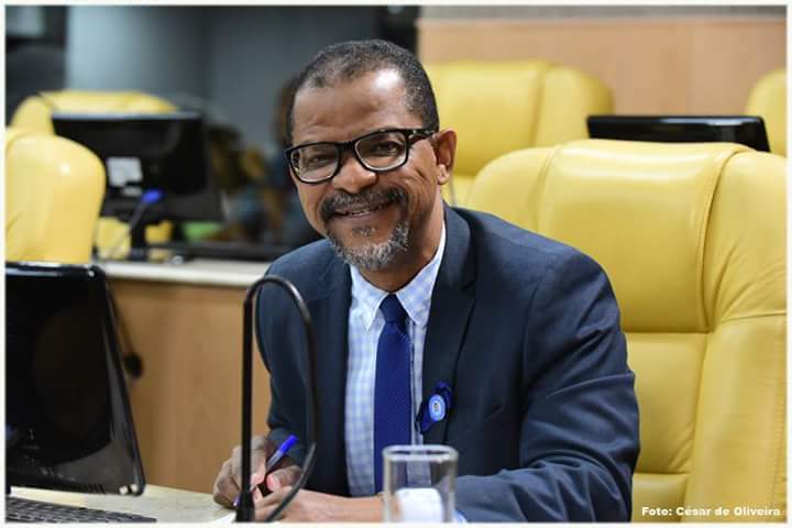 Professor Bittencourt convida sociedade para a Expoafro