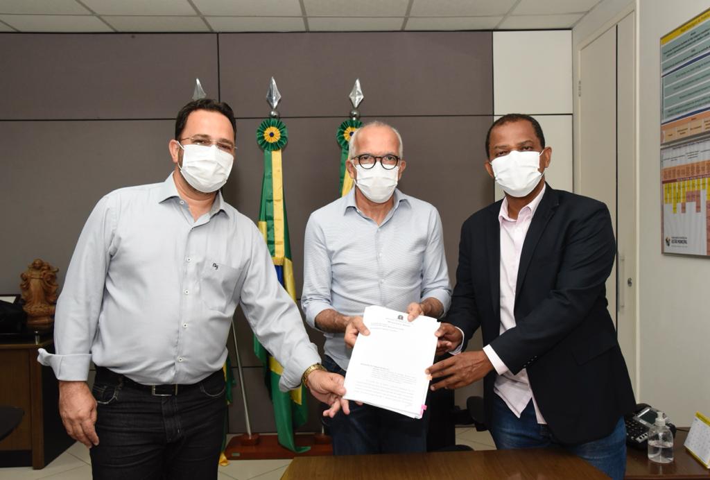 Professor Bittencourt é o novo líder da bancada da situação na CMA